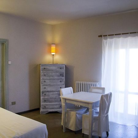 Hôtel Le Torracce Agriturismo Olistico à Valfabbrica Extérieur photo